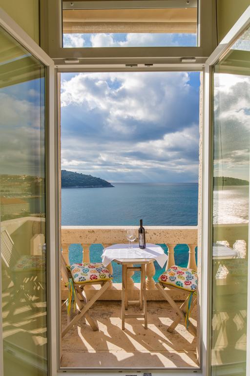 Luxury Seafront Apartment Banje ドゥブロブニク エクステリア 写真